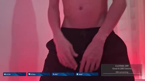 Snapshot of myskinny18 chatting on October 11, 2025, 3:06 am ThiagoFirst Time online show from October 11, 2025, 3:06 am