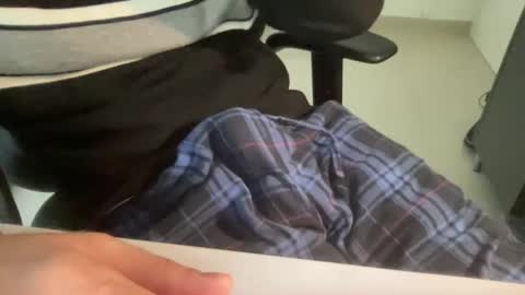 Snapshot of mystallion007 chatting on December 15, 2025, 10:52 am myStallion online show from December 15, 2025, 10:52 am