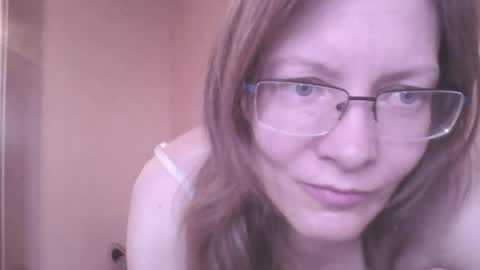 Snapshot of mysterious_blondy chatting on May 31, 2026, 3:26 am mysterious_blondy online show from May 31, 2026, 3:26 am
