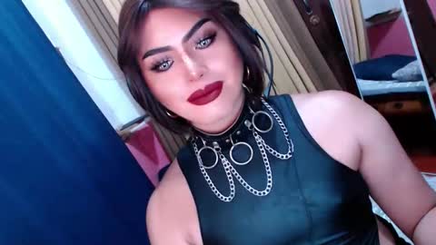 Snapshot of mysterious_diva chatting on April 15, 2026, 9:26 pm SUPPORT GODDESS TRISHA AND DONT FORGET TO FOLLOW ME online show from April 15, 2026, 9:26 pm