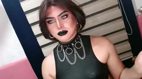 Snapshot of mysterious_diva chatting on May 27, 2026, 10:29 pm SUPPORT GODDESS TRISHA AND DONT FORGET TO FOLLOW ME online show from May 27, 2026, 10:29 pm