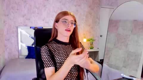 Snapshot of mysterius_boy chatting on November 4, 2025, 9:14 pm Marcus online show from November 4, 2025, 9:14 pm