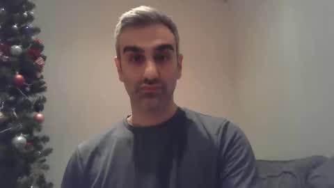 Snapshot of mystery2025 chatting on December 17, 2024, 10:22 pm Mystery2025 online show from December 17, 2024, 10:22 pm