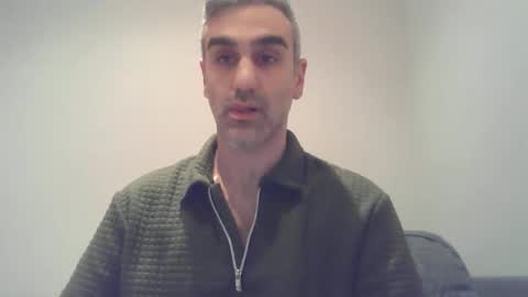 Snapshot of mystery2025 chatting on November 26, 2025, 7:37 pm Mystery2025 online show from November 26, 2025, 7:37 pm