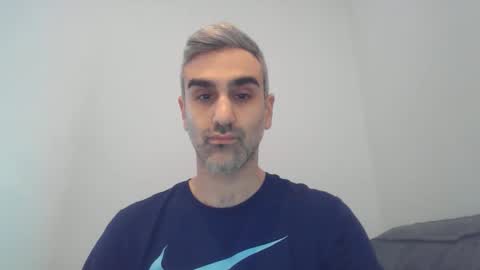 Snapshot of mystery2025 chatting on December 19, 2025, 10:11 am Mystery2025 online show from December 19, 2025, 10:11 am