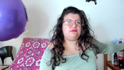 mystery_psique online show from November 8, 2025, 7:01 pm