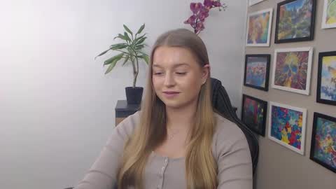 Erica online show from January 15, 2025, 12:36 pm