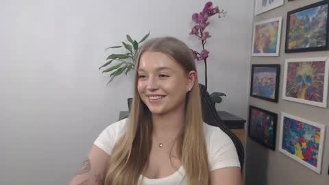 Erica online show from March 11, 2025, 11:23 am