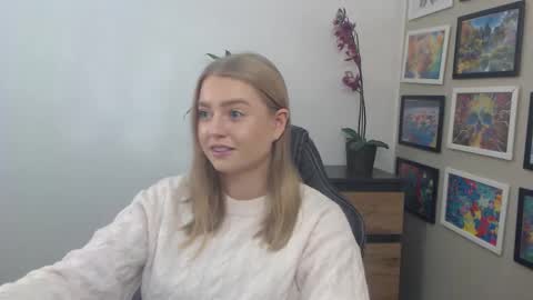 Erica online show from September 29, 2025, 7:57 am