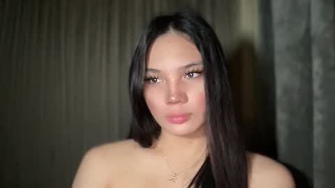 UR GIRL NEXTDOOR online show from February 6, 2026, 2:27 am