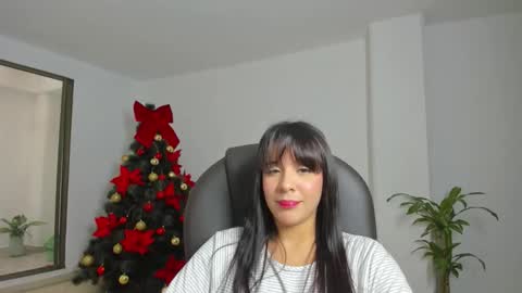 Elena online show from December 19, 2025, 7:43 pm