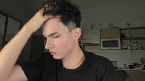 Evan Brown online show from September 13, 2025, 11:37 pm