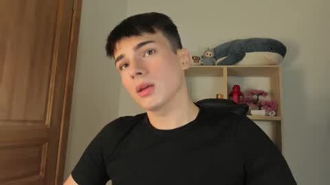 Evan Brown online show from November 3, 2025, 11:15 pm