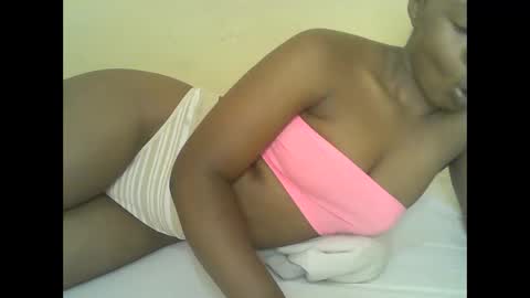 mystic_linna online show from June 5, 2026, 6:31 am