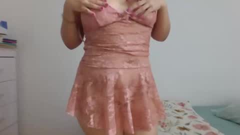 Snapshot of mystic_mika chatting on December 14, 2024, 3:15 pm Mika online show from December 14, 2024, 3:15 pm