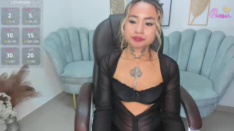 mystic_nova_ online show from April 1, 2026, 1:41 pm