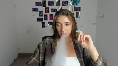 Snapshot of mysticamelia chatting on July 27, 2026, 5:47 am Amelia online show from July 27, 2026, 5:47 am