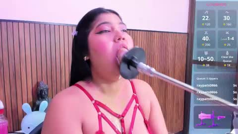 Snapshot of mysticlatina chatting on October 22, 2025, 11:43 am mysti online show from October 22, 2025, 11:43 am