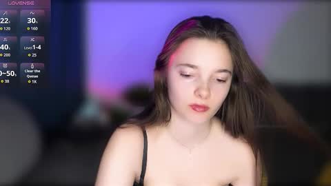 Leya online show from March 29, 2026, 6:41 pm