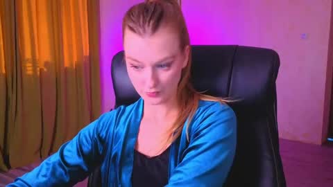 mysticvenus_ online show from March 14, 2026, 3:17 pm