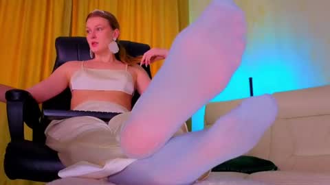 Snapshot of mysticvenus_ chatting on June 12, 2026, 9:08 am mysticvenus_ online show from June 12, 2026, 9:08 am
