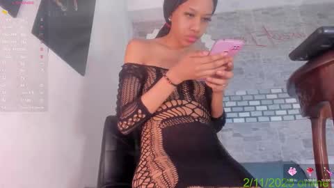          online show from November 12, 2025, 2:06 pm