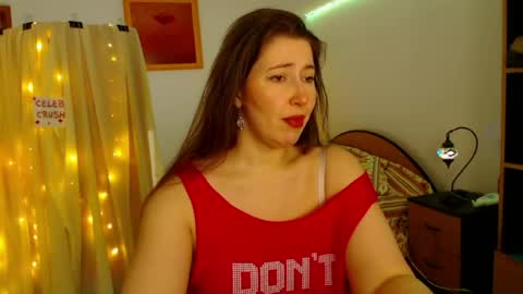 Snapshot of mystydew chatting on April 24, 2026, 11:45 am MystyDew online show from April 24, 2026, 11:45 am