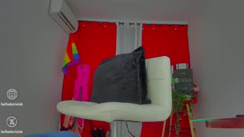   IG belladanielab online show from February 1, 2025, 7:26 am