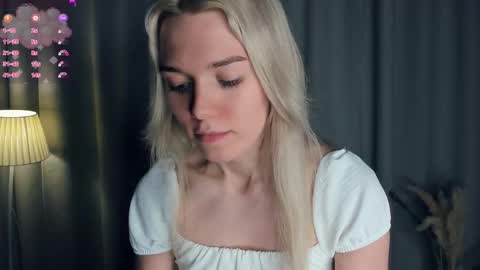 Olivia or just olive online show from November 24, 2025, 7:13 pm