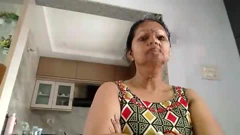 n298033 online show from March 5, 2026, 2:51 am