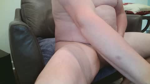 Snapshot of n2deeeep chatting on December 8, 2024, 7:54 pm Lynn online show from December 8, 2024, 7:54 pm