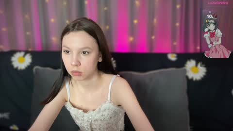 Snapshot of na_prikole_ chatting on January 16, 2025, 7:31 pm Vanessa and Julia online show from January 16, 2025, 7:31 pm