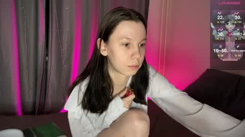 Snapshot of na_prikole_ chatting on January 22, 2025, 6:10 pm Vanessa and Julia online show from January 22, 2025, 6:10 pm