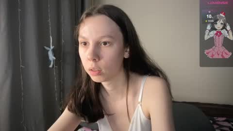 Snapshot of na_prikole_ chatting on February 24, 2025, 9:41 pm Vanessa and Julia online show from February 24, 2025, 9:41 pm