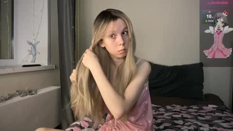 Snapshot of na_prikole_ chatting on February 27, 2025, 6:20 pm Vanessa and Julia online show from February 27, 2025, 6:20 pm