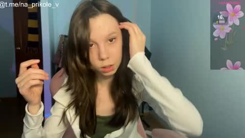 Snapshot of na_prikole_ chatting on October 1, 2025, 1:22 am Vanessa and Julia online show from October 1, 2025, 1:22 am