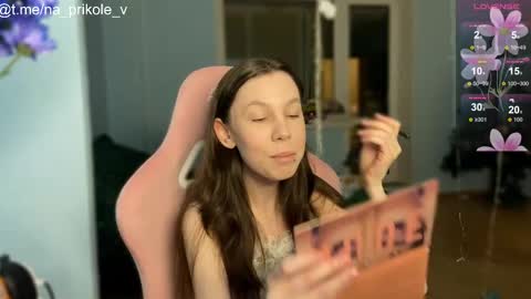 Snapshot of na_prikole_ chatting on December 5, 2025, 5:09 pm Vanessa and Julia online show from December 5, 2025, 5:09 pm