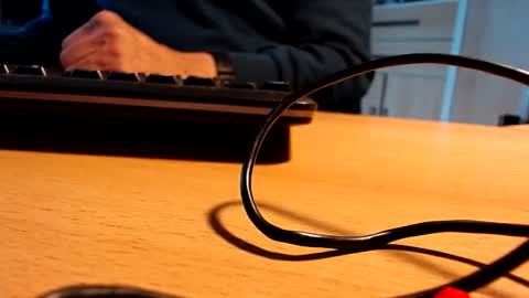 naaapa online show from November 2, 2025, 9:44 am