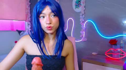 naaomi_cute online show from May 3, 2026, 10:27 pm