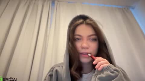 Snapshot of nabi_kiotaa chatting on February 22, 2025, 12:40 pm Nabi online show from February 22, 2025, 12:40 pm