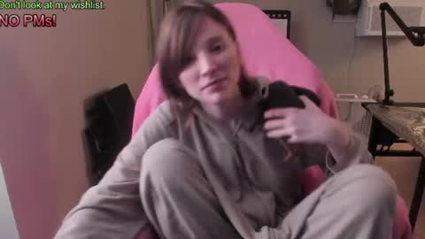 Natalie Marlo online show from July 16, 2026, 5:02 am