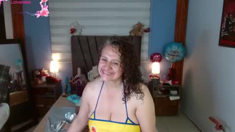 Snapshot of nadia_84 chatting on June 18, 2026, 11:36 am nadia_84 online show from June 18, 2026, 11:36 am