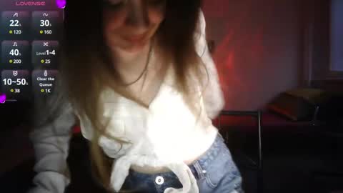 nadiiamorgun online show from March 1, 2025, 4:33 pm