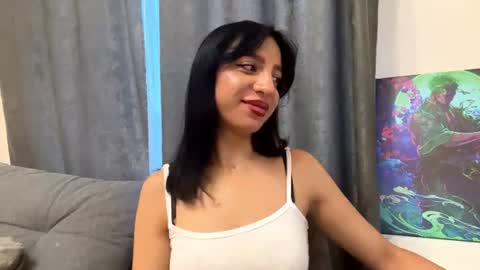 Leya online show from July 19, 2026, 1:26 pm