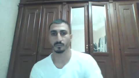 Snapshot of nadirff16 chatting on December 28, 2024, 9:40 pm V online show from December 28, 2024, 9:40 pm