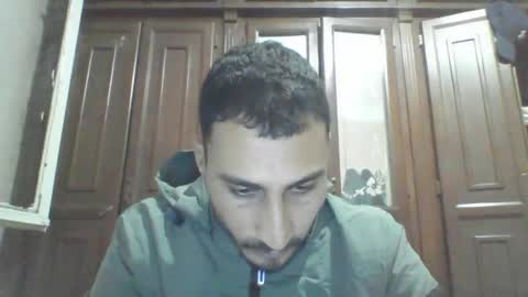 Snapshot of nadirff16 chatting on January 14, 2025, 5:34 pm V online show from January 14, 2025, 5:34 pm