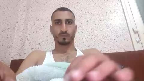 Snapshot of nadirff16 chatting on November 23, 2025, 3:56 pm V online show from November 23, 2025, 3:56 pm