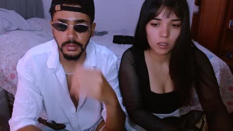 naduu__xx online show from February 2, 2025, 3:17 pm