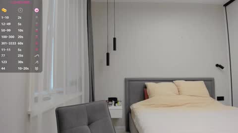 Snapshot of nadyayax chatting on September 19, 2025, 12:17 pm Nadya online show from September 19, 2025, 12:17 pm