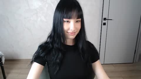 Snapshot of naemiblush chatting on June 27, 2026, 2:12 pm Naemi online show from June 27, 2026, 2:12 pm